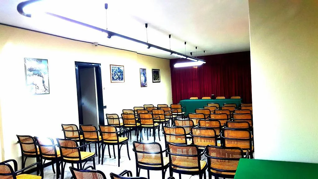 Hinterland Hotel كوارتو سانتيلينا إيطاليا