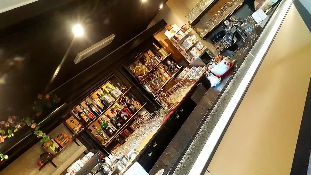 Hinterland Hotel كوارتو سانتيلينا