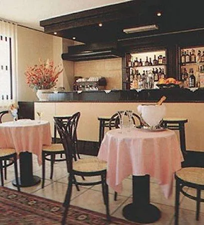 Hinterland Hotel Selargius